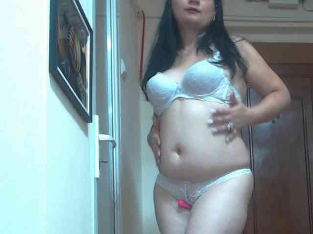 Nikol19721 webcam