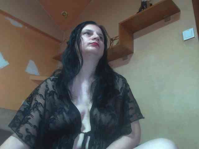 Nikol19721 webcam