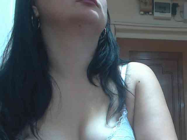 Nikol19721 webcam