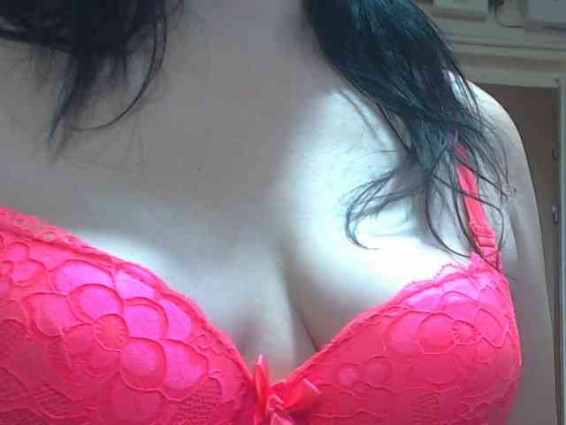 Nikol19721 webcam