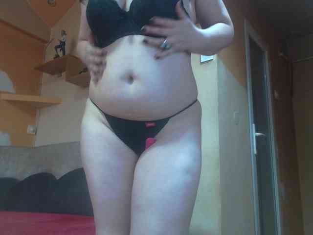 Nikol19721 webcam