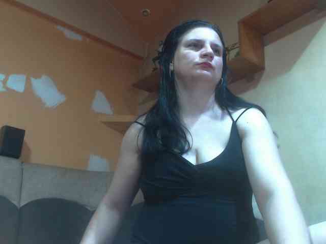 Nikol19721 webcam