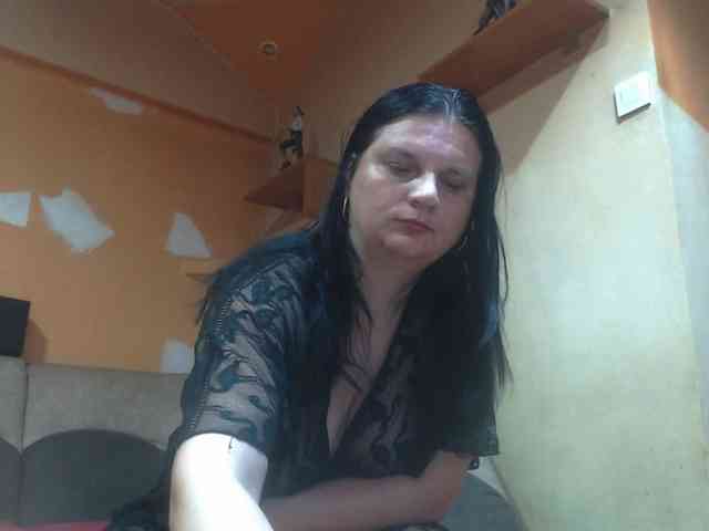 Nikol19721 webcam