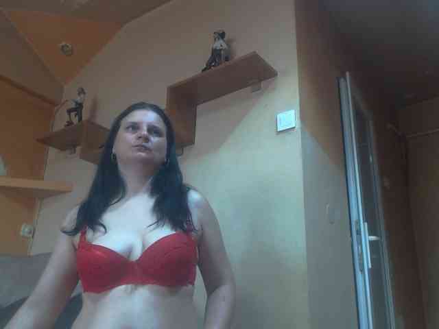 Nikol19721 webcam