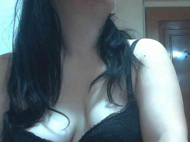 Nikol19721 webcam
