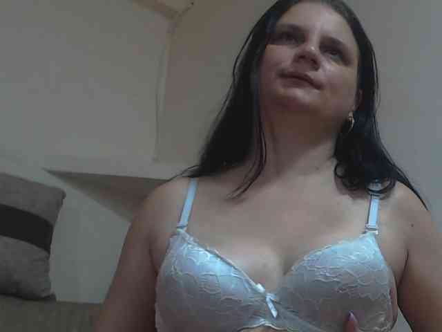Nikol19721 webcam
