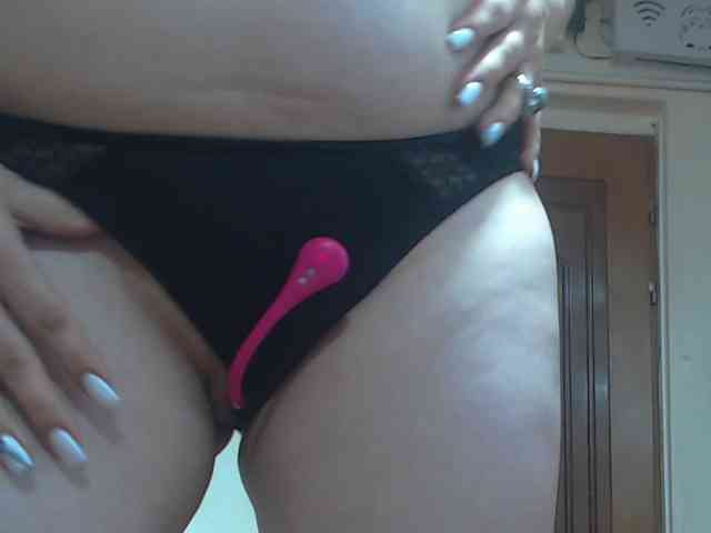 Nikol19721 webcam