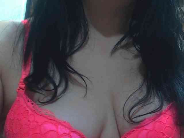 Nikol19721 webcam