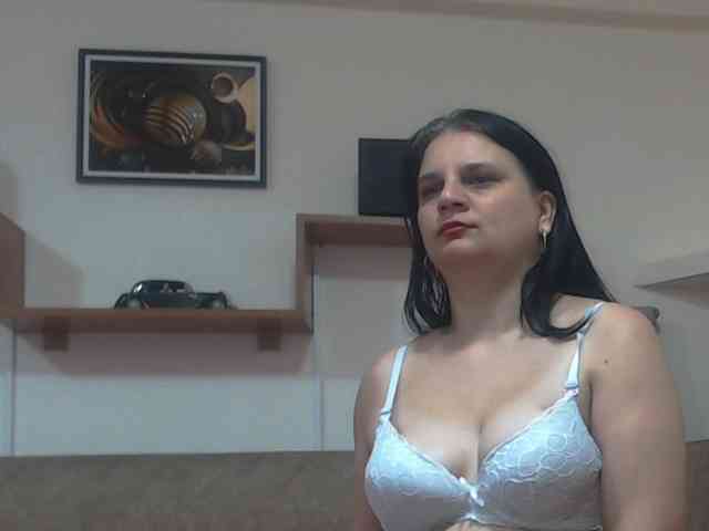 Nikol19721 webcam