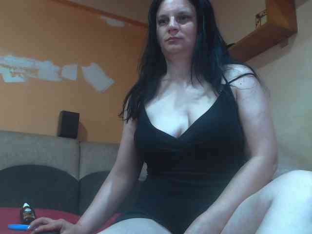 Nikol19721 webcam