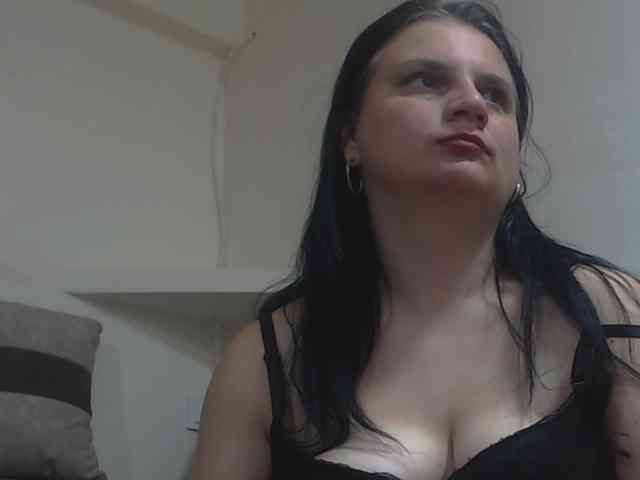 Nikol19721 webcam