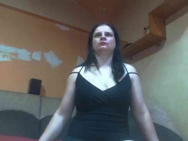 Nikol19721 webcam