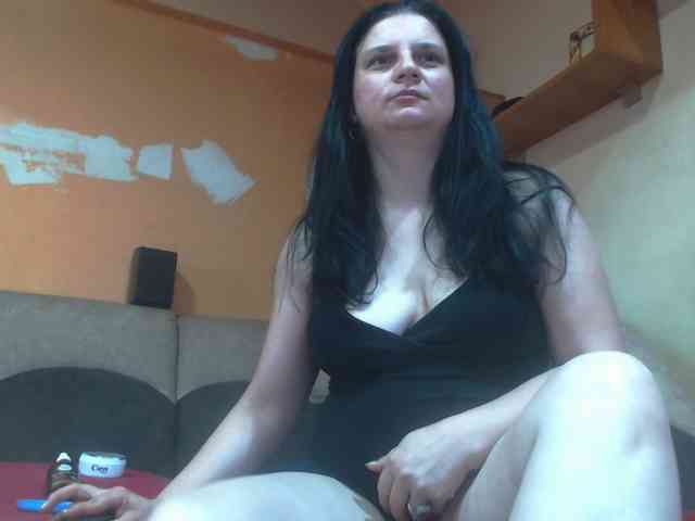 Nikol19721 webcam
