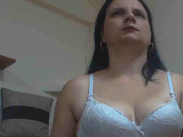 Nikol19721 webcam