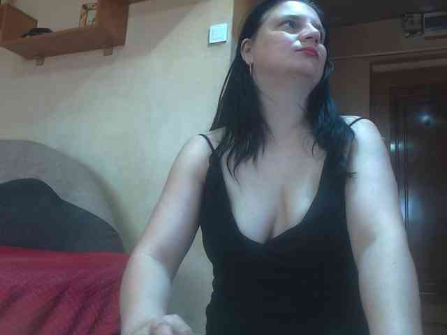 Nikol19721 webcam