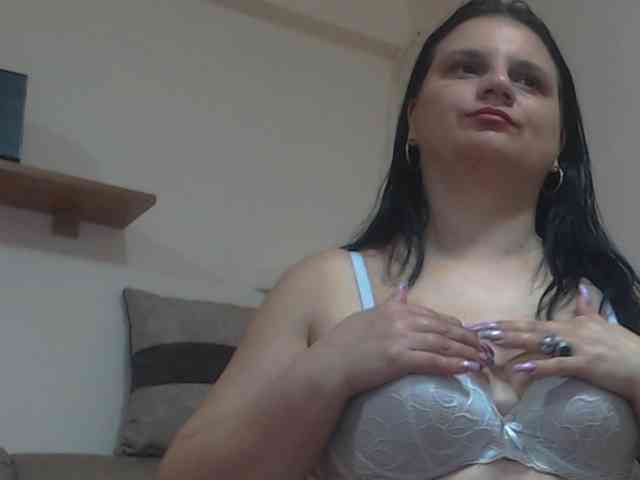 Nikol19721 Nikol19721