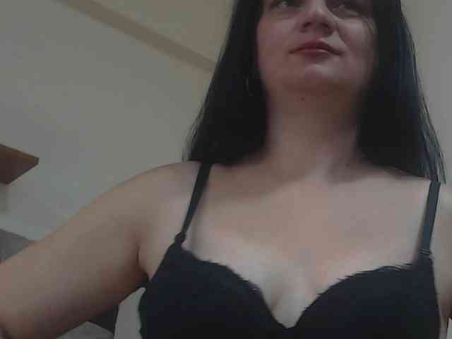 Nikol19721 webcam