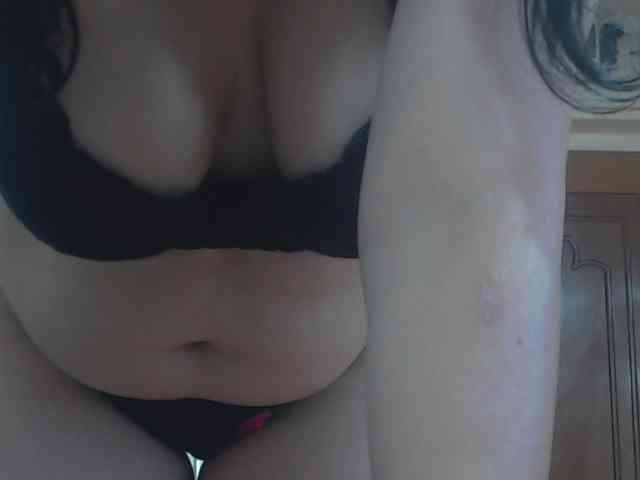 Nikol19721 webcam