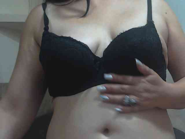 Nikol19721 webcam