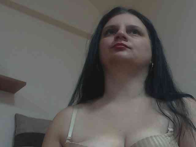 Nikol19721 webcam