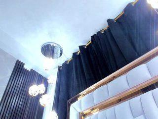 SarayRoyse Porn Show