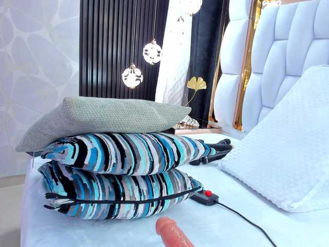 SarayRoyse's BongaCams show and profile