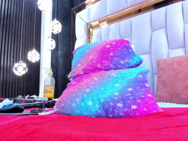 SarayRoyse's BongaCams show and profile