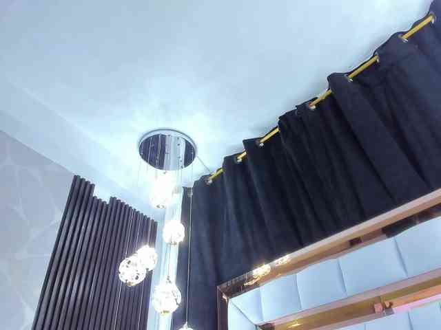 SarayRoyse SarayRoyse