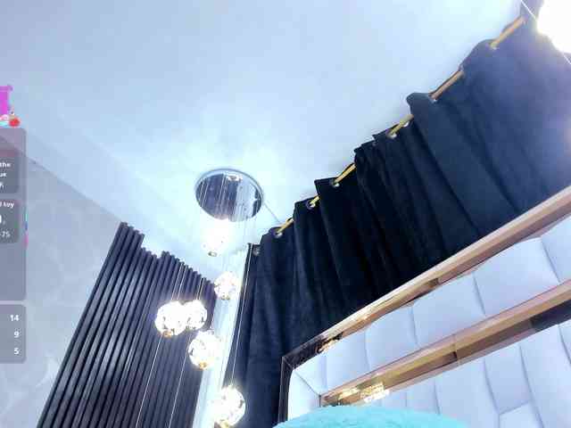 SarayRoyse webcam