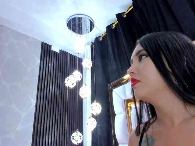 SarayRoyse SarayRoyse