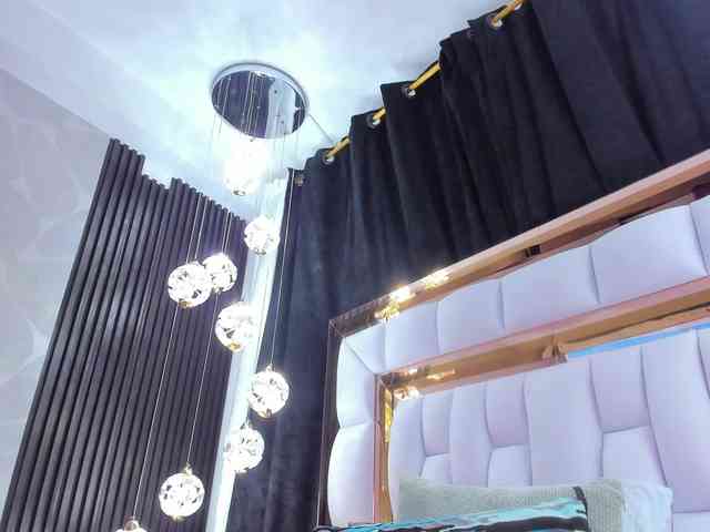 SarayRoyse SarayRoyse