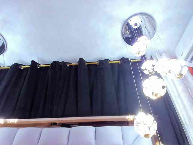 SarayRoyse SarayRoyse