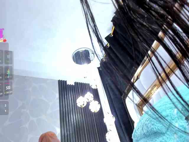 SarayRoyse webcam