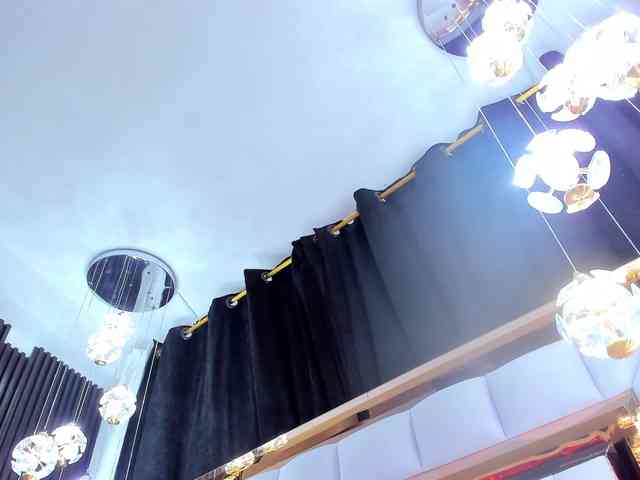 SarayRoyse SarayRoyse