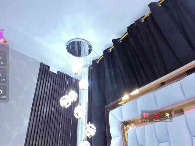 SarayRoyse SarayRoyse