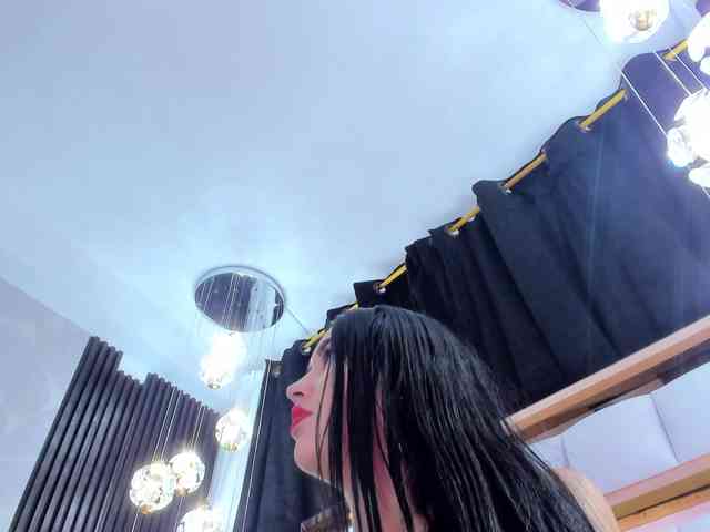 SarayRoyse SarayRoyse