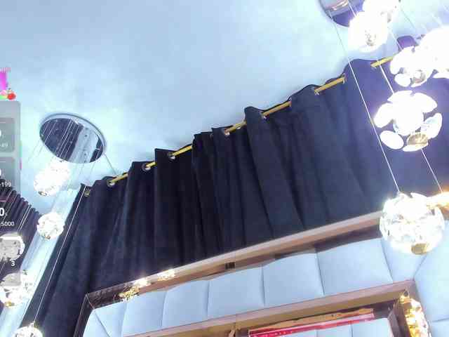 SarayRoyse SarayRoyse