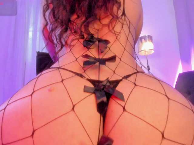 roshanilewis from BongaCams is Freechat