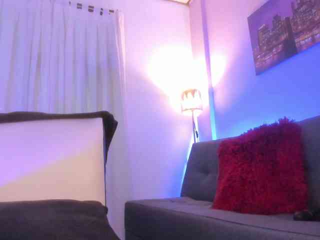 roshanilewis webcam
