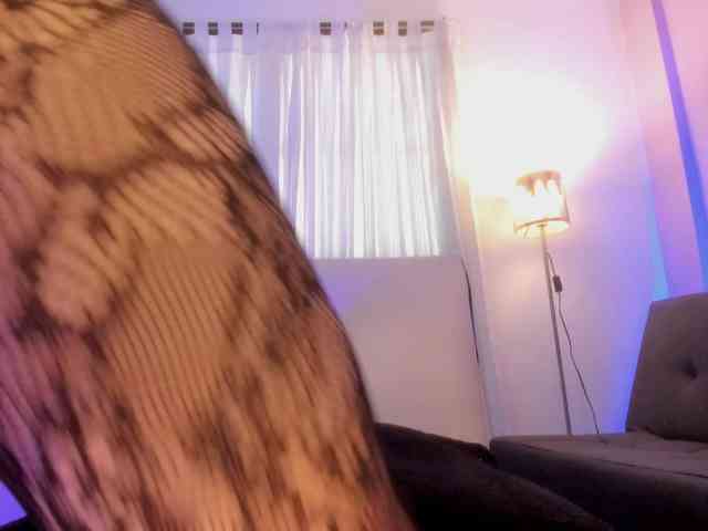 roshanilewis webcam