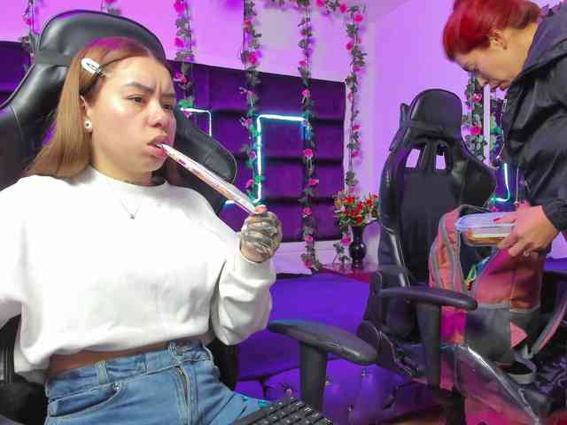 LizaAndCharlottt LizaAndCharlottt