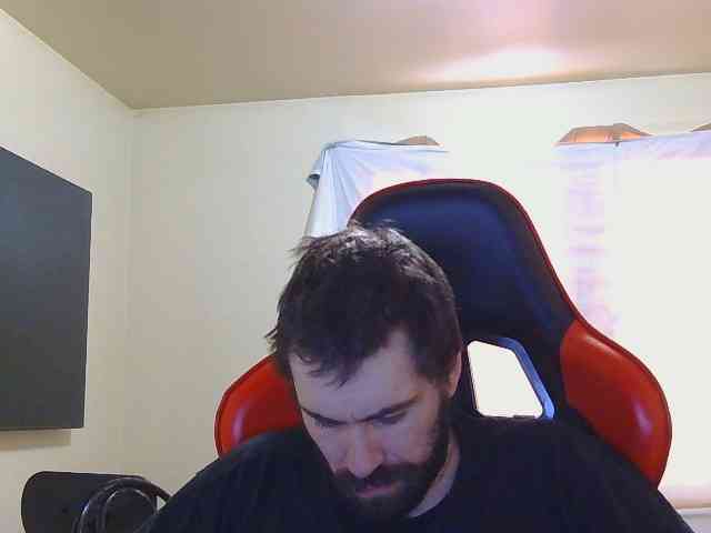 alwaysdowhatsimo... Live Webcam on BongaCams