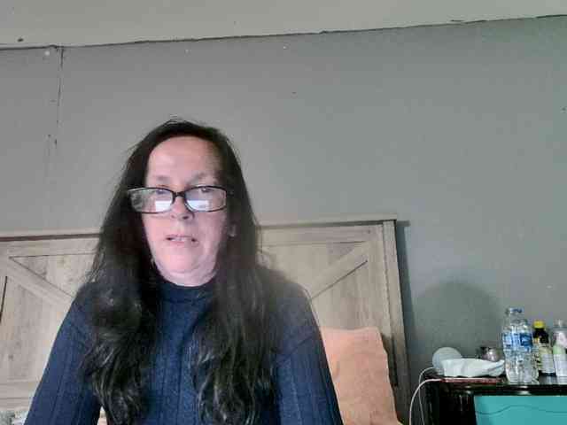 PeachGoddesss webcam