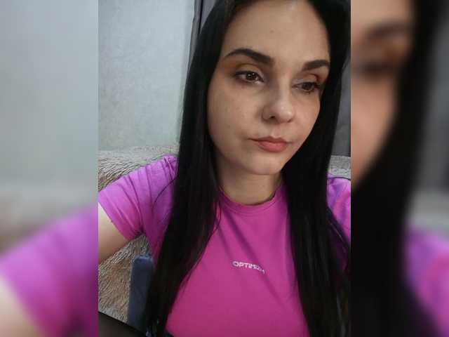 Kristicat's BongaCams show and profile