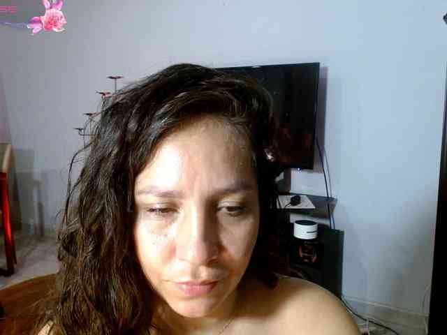 goddess-nahy webcam