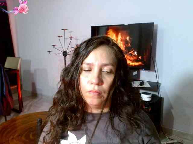 goddess-nahy Live Webcam on BongaCams