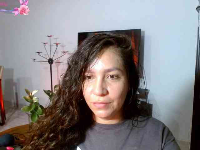 goddess-nahy webcam