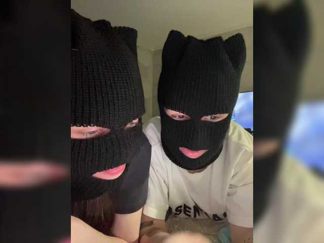 shyyyygirls's BongaCams show and profile