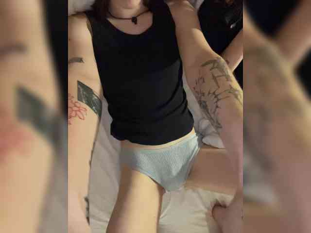 shyyyygirls webcam