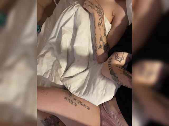 shyyyygirls Live Webcam on BongaCams shyyyygirls Live Webcam on BongaCams
